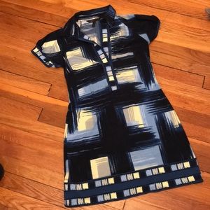 BCBG MAXAZRIA wrinkle free printed  tshirt dress